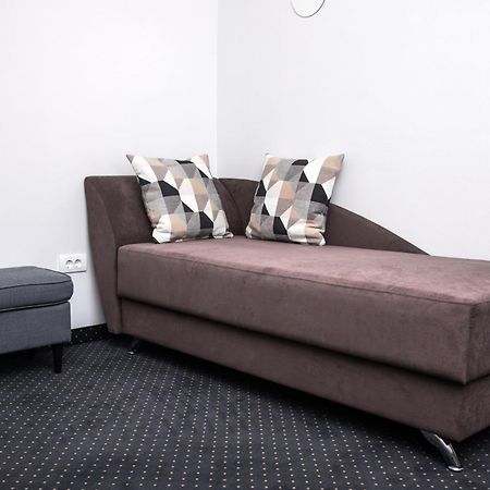 Republic Square Luxury Suites 贝尔格莱德 外观 照片