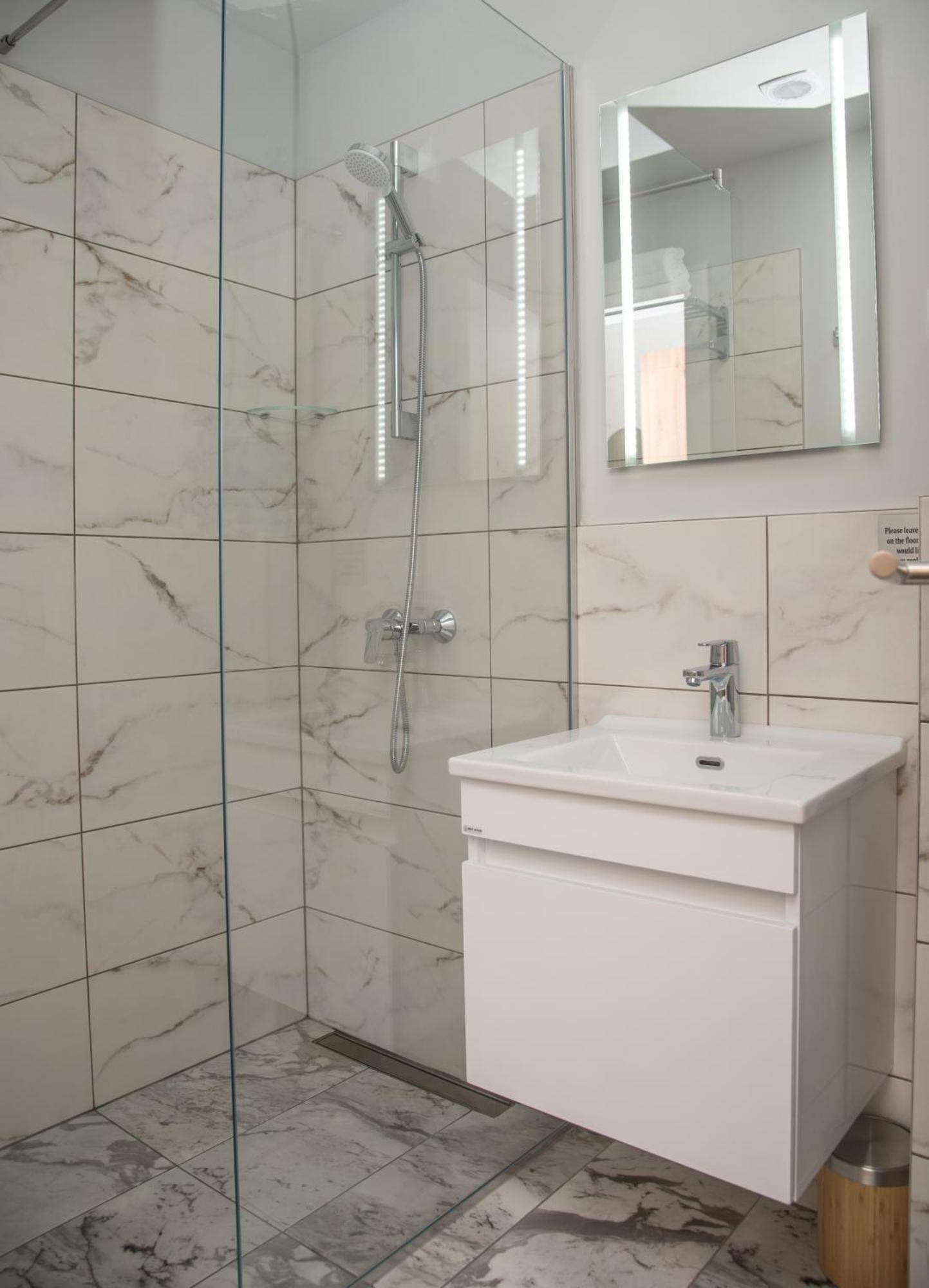 Republic Square Luxury Suites 贝尔格莱德 外观 照片