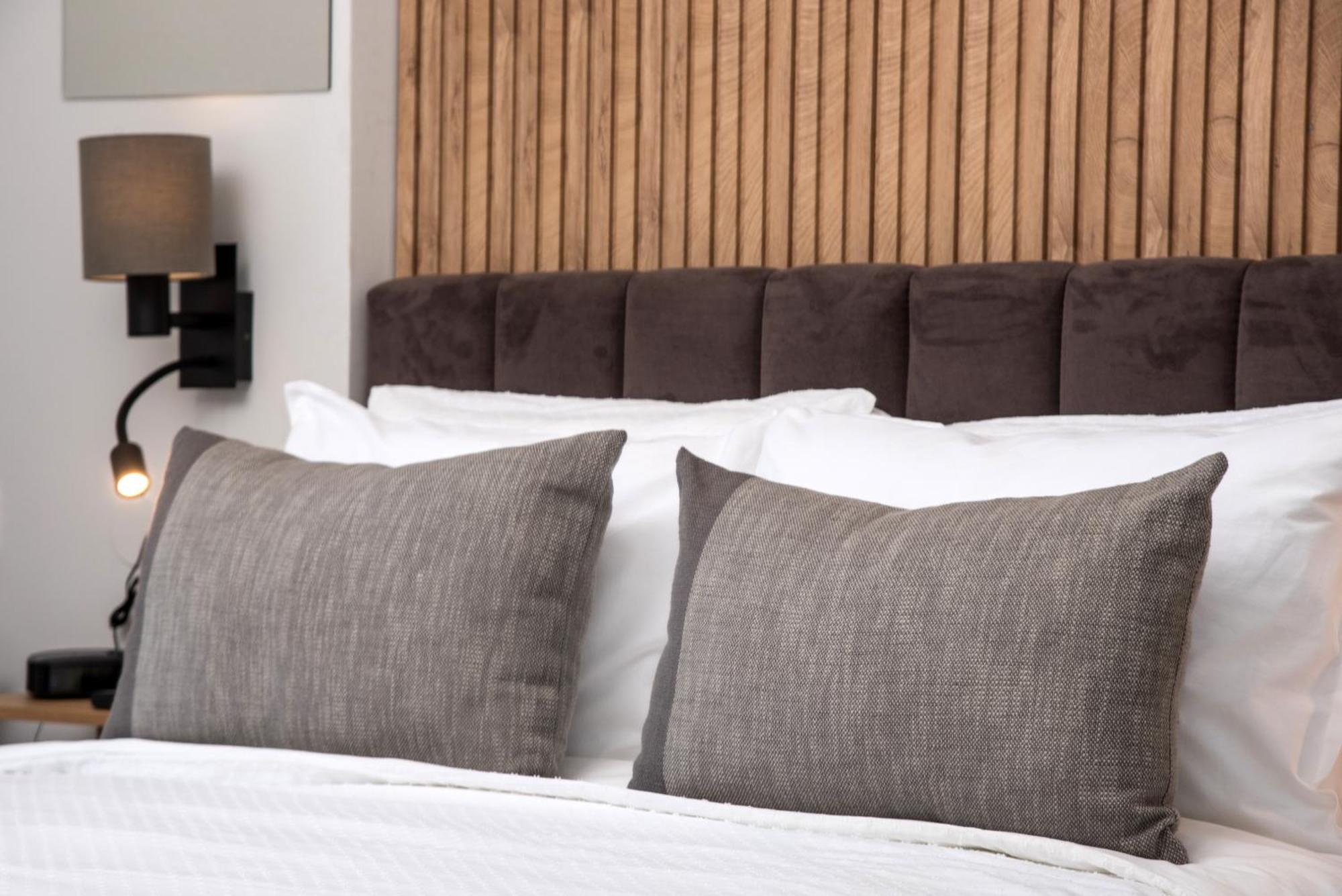 Republic Square Luxury Suites 贝尔格莱德 外观 照片